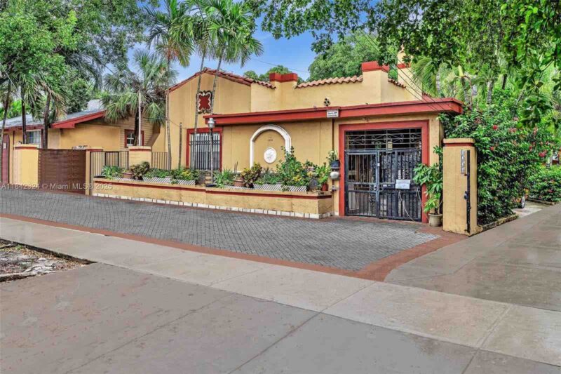 1228-1234-1250 SW 2nd St Miami, FL 33135