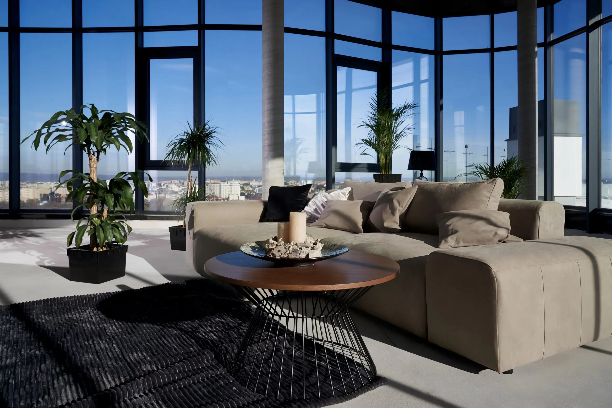 modern-spacious-room-with-large-panoramic-window-scaled