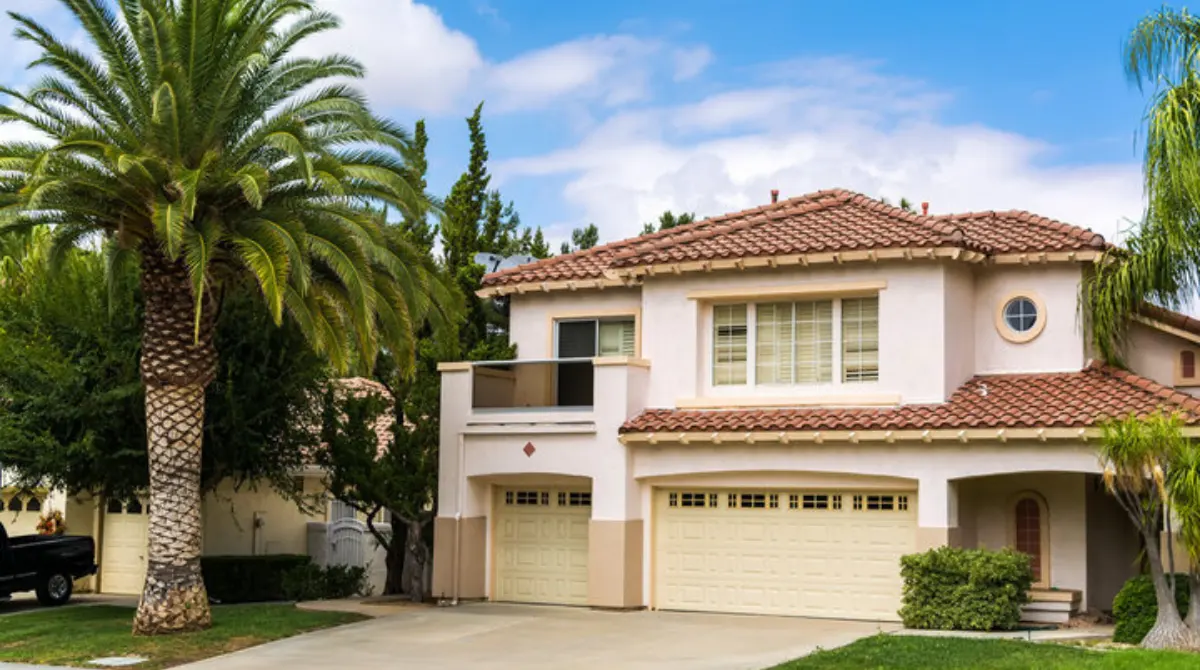 How to Find a Luxury Single-Family Home in Brickell